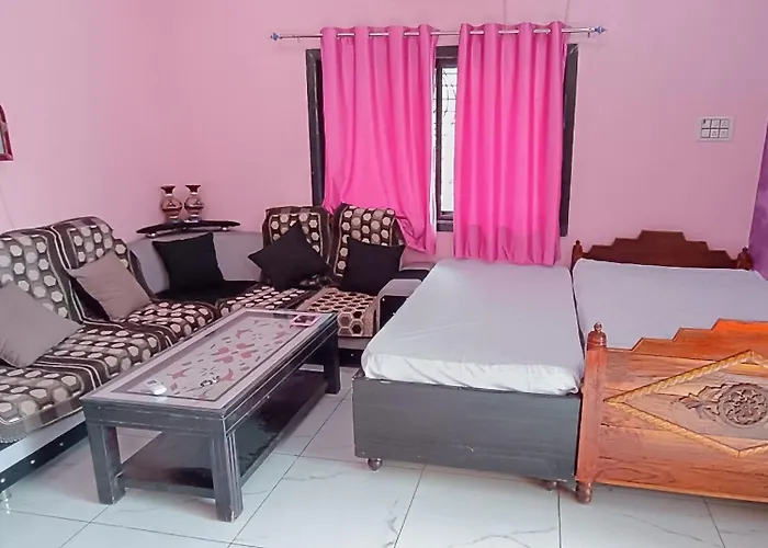 Patel Home Stay
